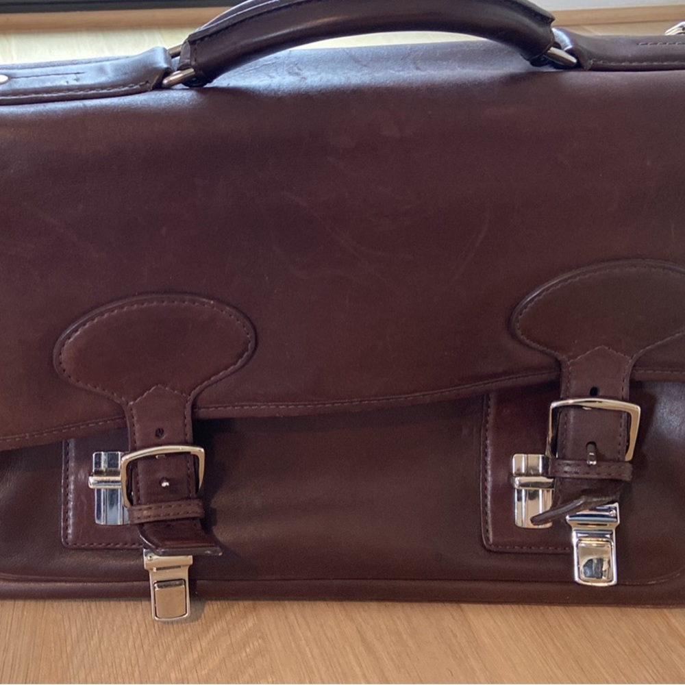 Coach leather briefcase (unisex)